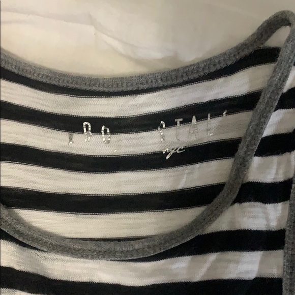 Aeropostale Black and White Striped Flowy Tank - Picture 2 of 3
